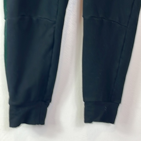 Gymshark Sweatpants Women's Size S Black Heavyweight Cropped Inseam 22.5" - Picture 4 of 14